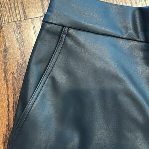 Brand Spanking New Black Leather Banana Republic Palazzo Pants-NWOT Size6
